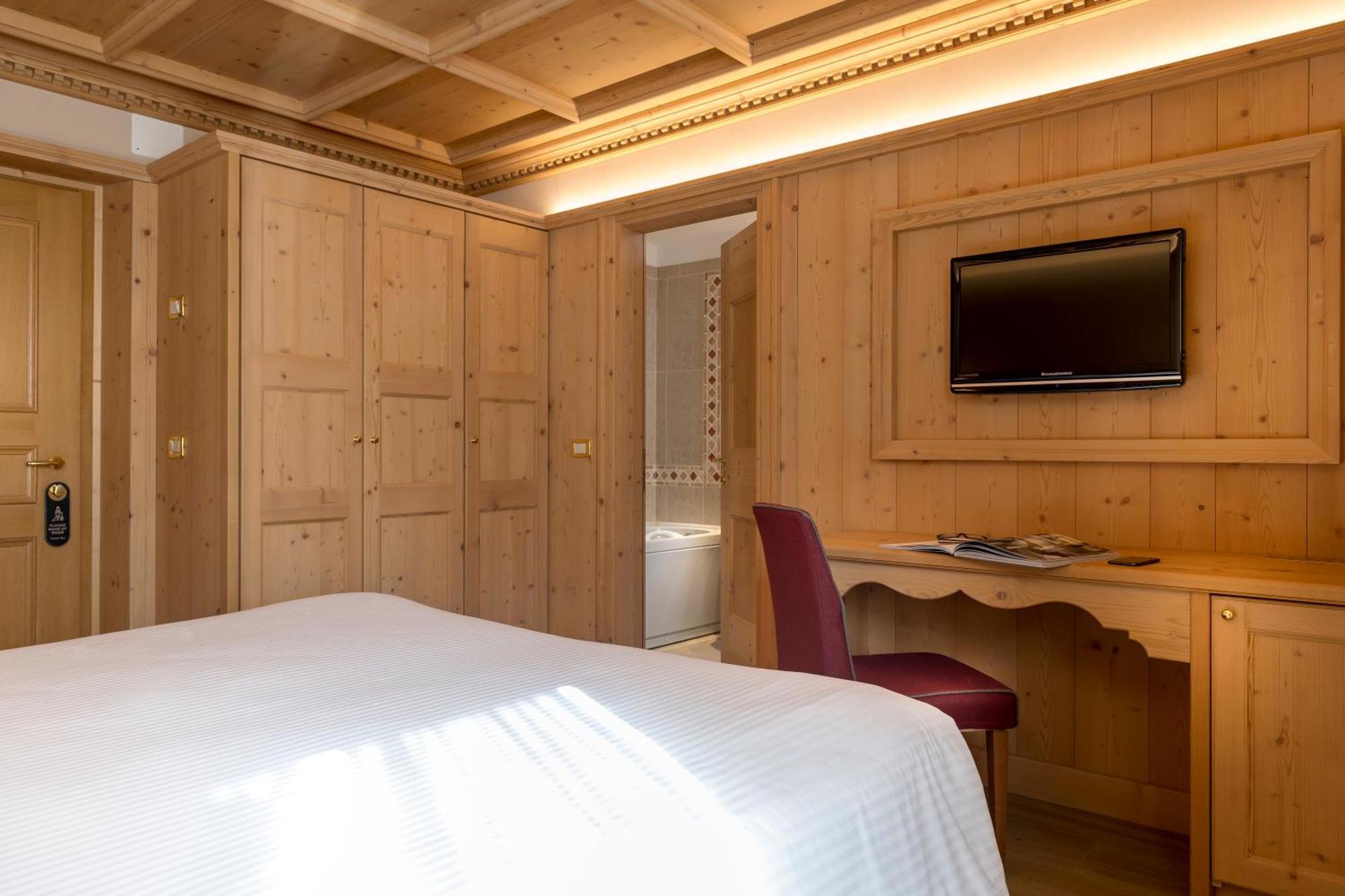 Hotel San Lorenzo Bormio Ngoại thất bức ảnh