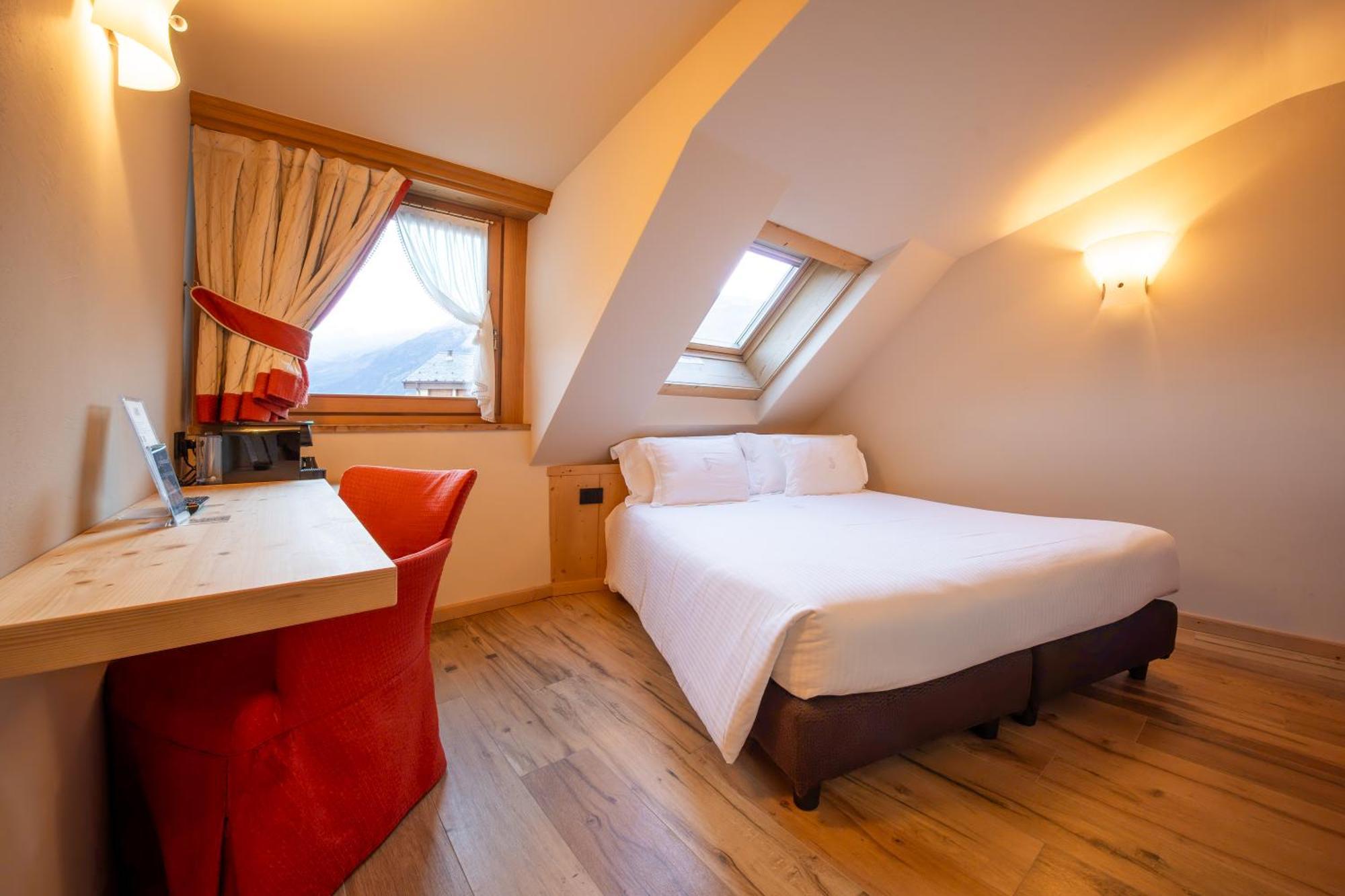 Hotel San Lorenzo Bormio Ngoại thất bức ảnh