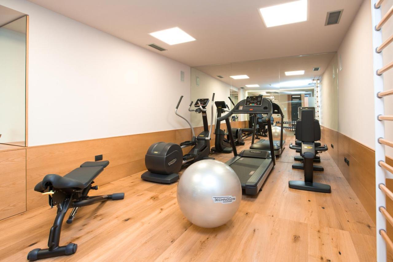 Hotel San Lorenzo Bormio Ngoại thất bức ảnh